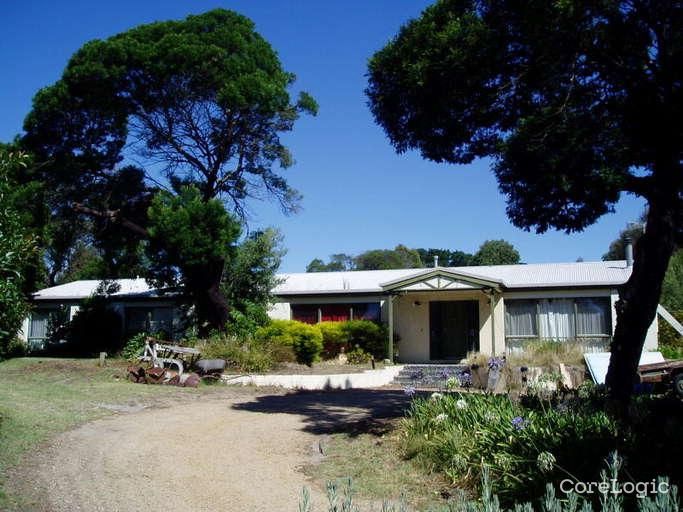 74 Lockhart Dr, Rosebud, VIC 3939