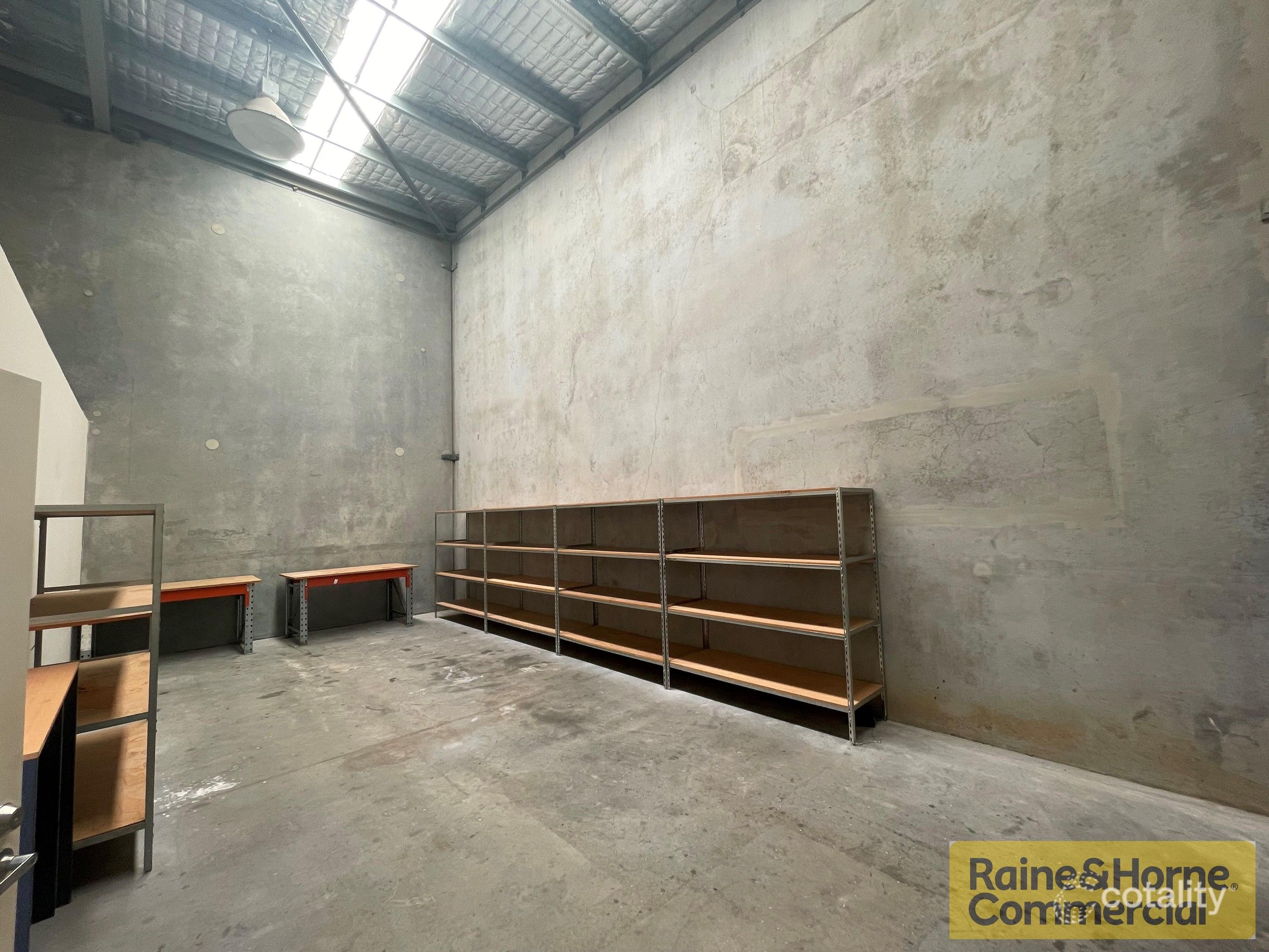 21/23 Ashtan Pl, Banyo, QLD 4014