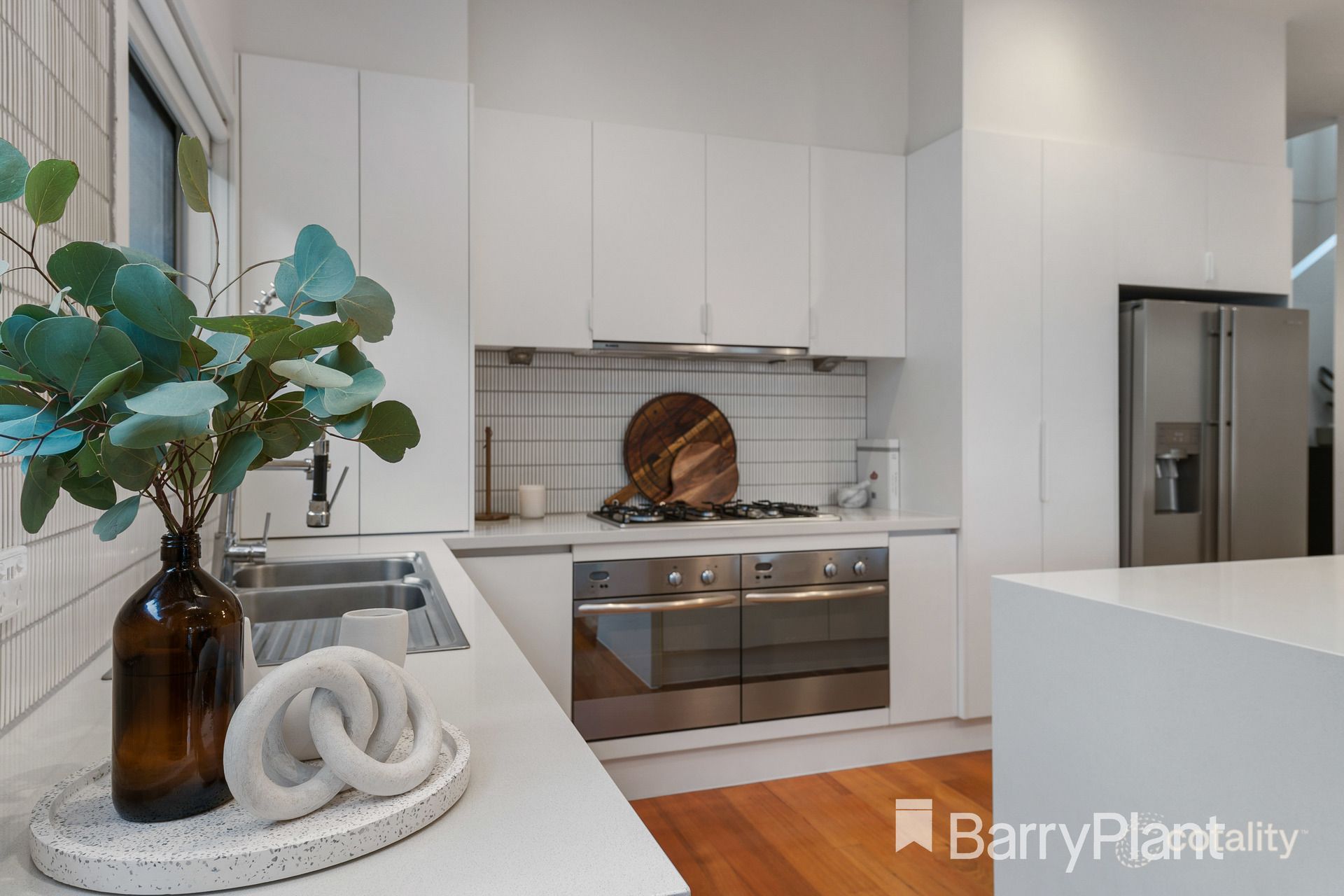 26 Damaine Cct, Caroline Springs, VIC 3023