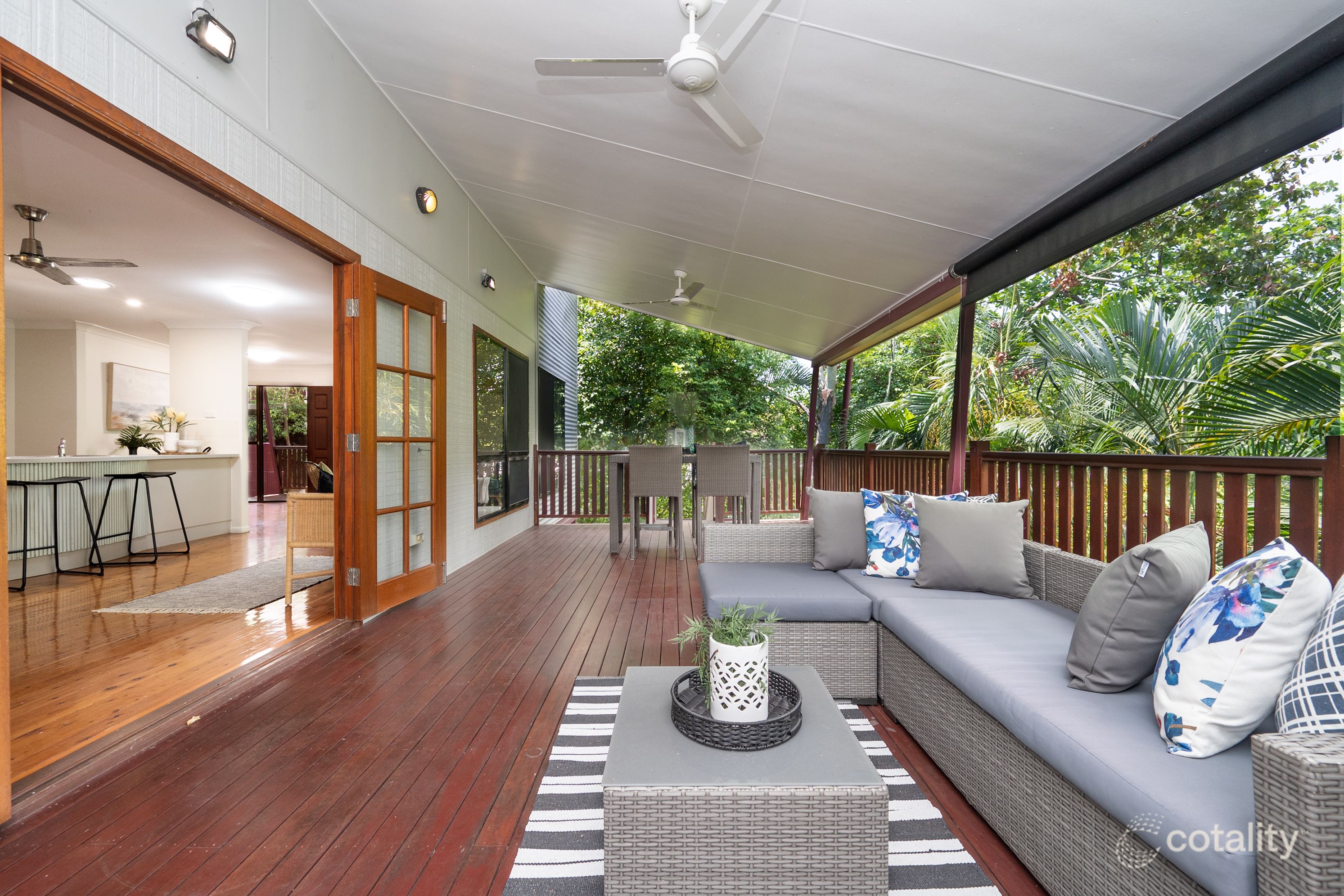 2/6 Grange Ct, Castle Hill, QLD 4810