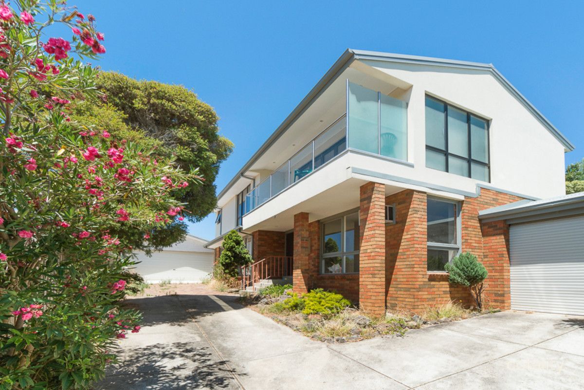 2/18 Lardner Rd, Frankston, VIC 3199