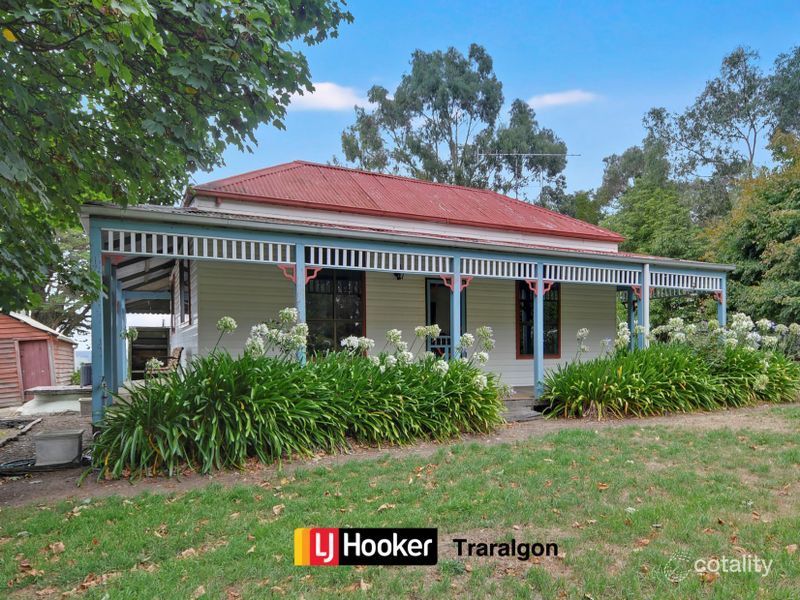 10 Campbells Rd, Carrajung Lower, VIC 3844