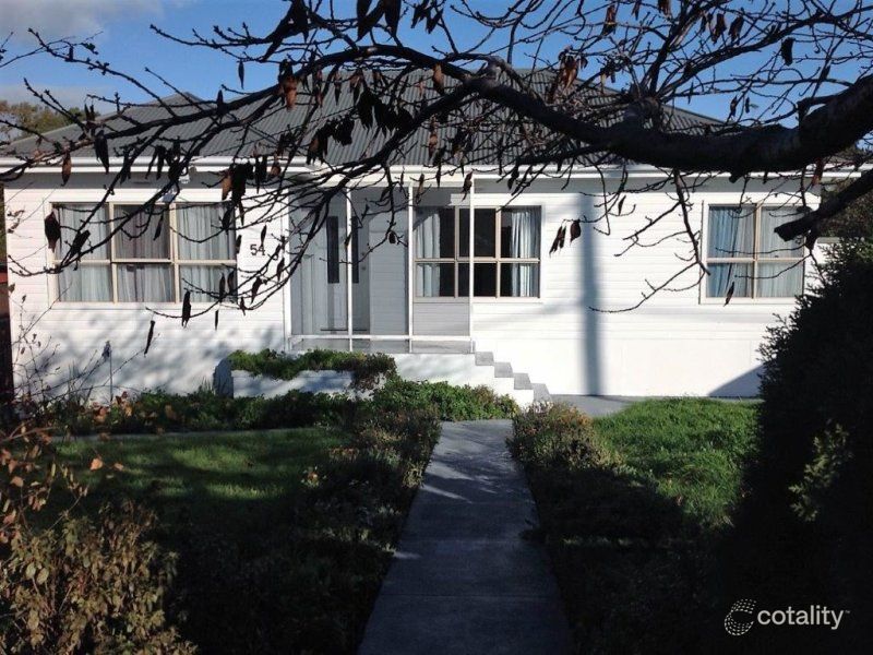 54 Ashwater Cres, Penguin, TAS 7316