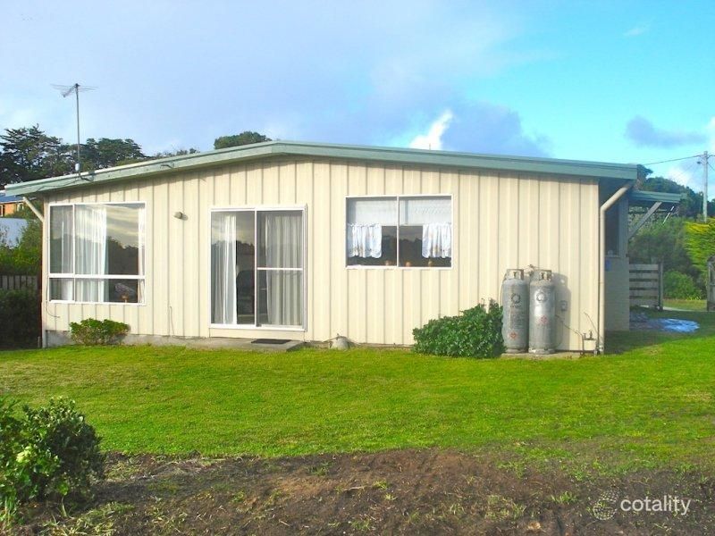 5 Henry St, Currie, TAS 7256