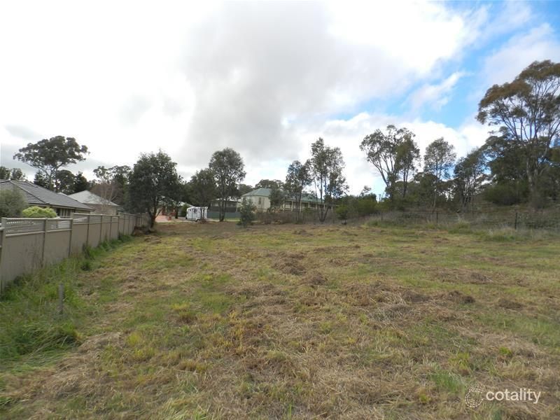 4 Discovery Dr, Yass, NSW 2582