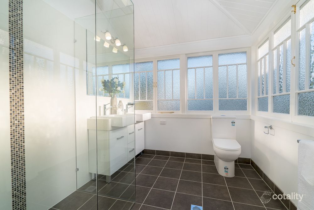 32 Aubigny St, Annerley, QLD 4103