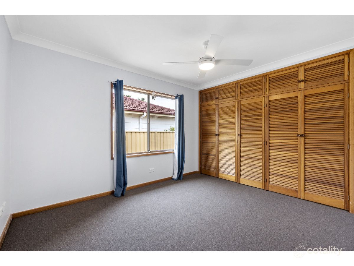 8 Ellen St, Belmont South, NSW 2280