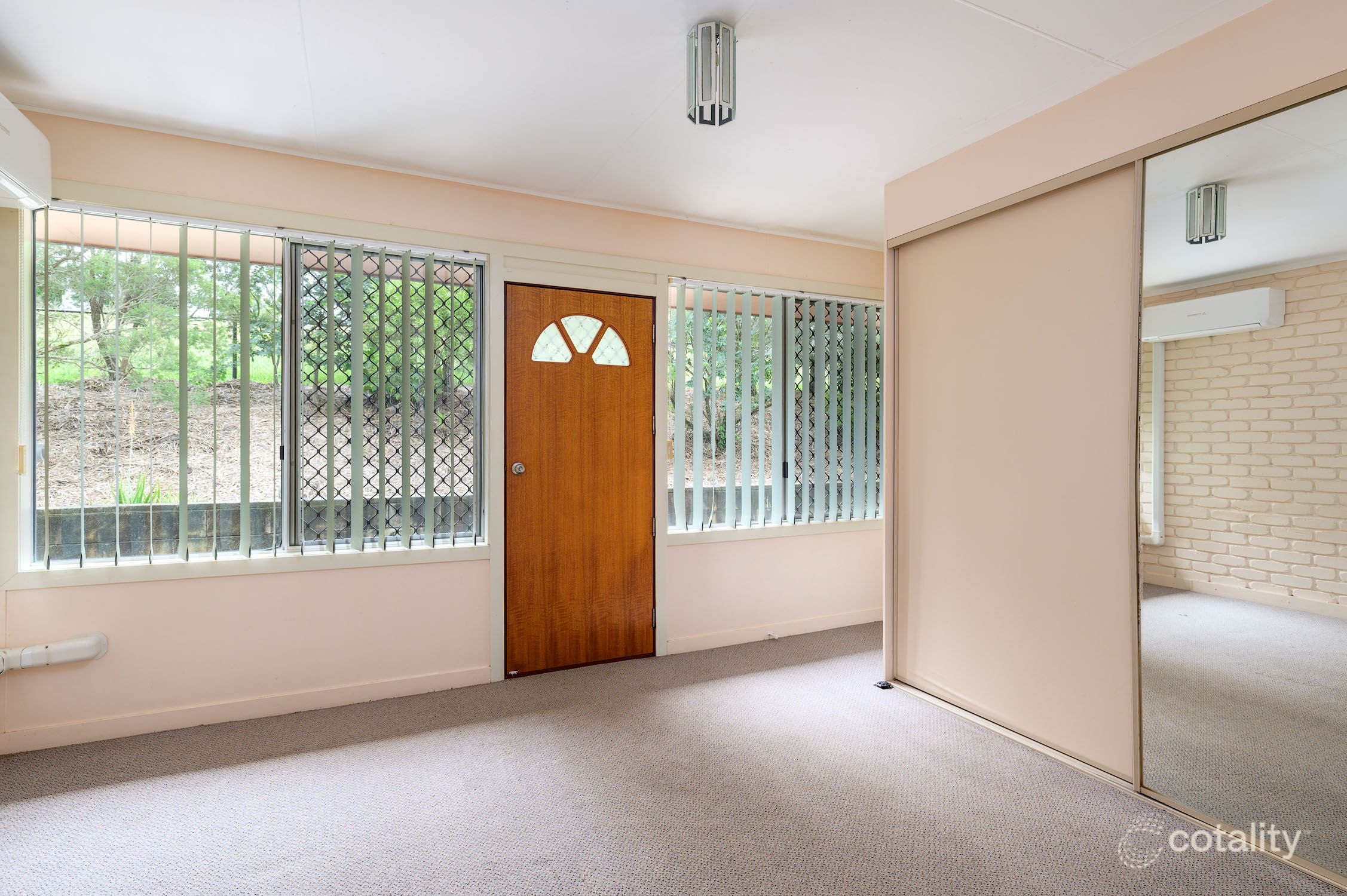 62 Horton Rd, Chatsworth, QLD 4570