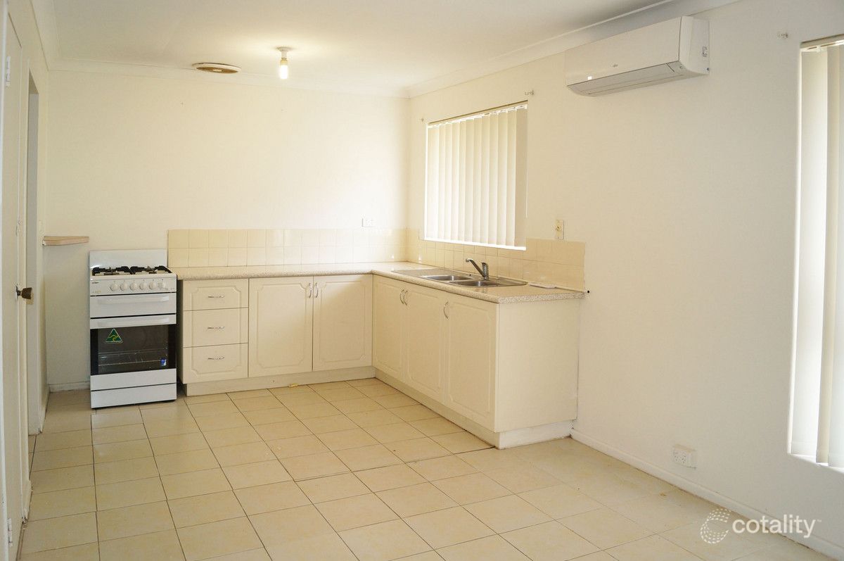 3 Gayford Way, Girrawheen, WA 6064