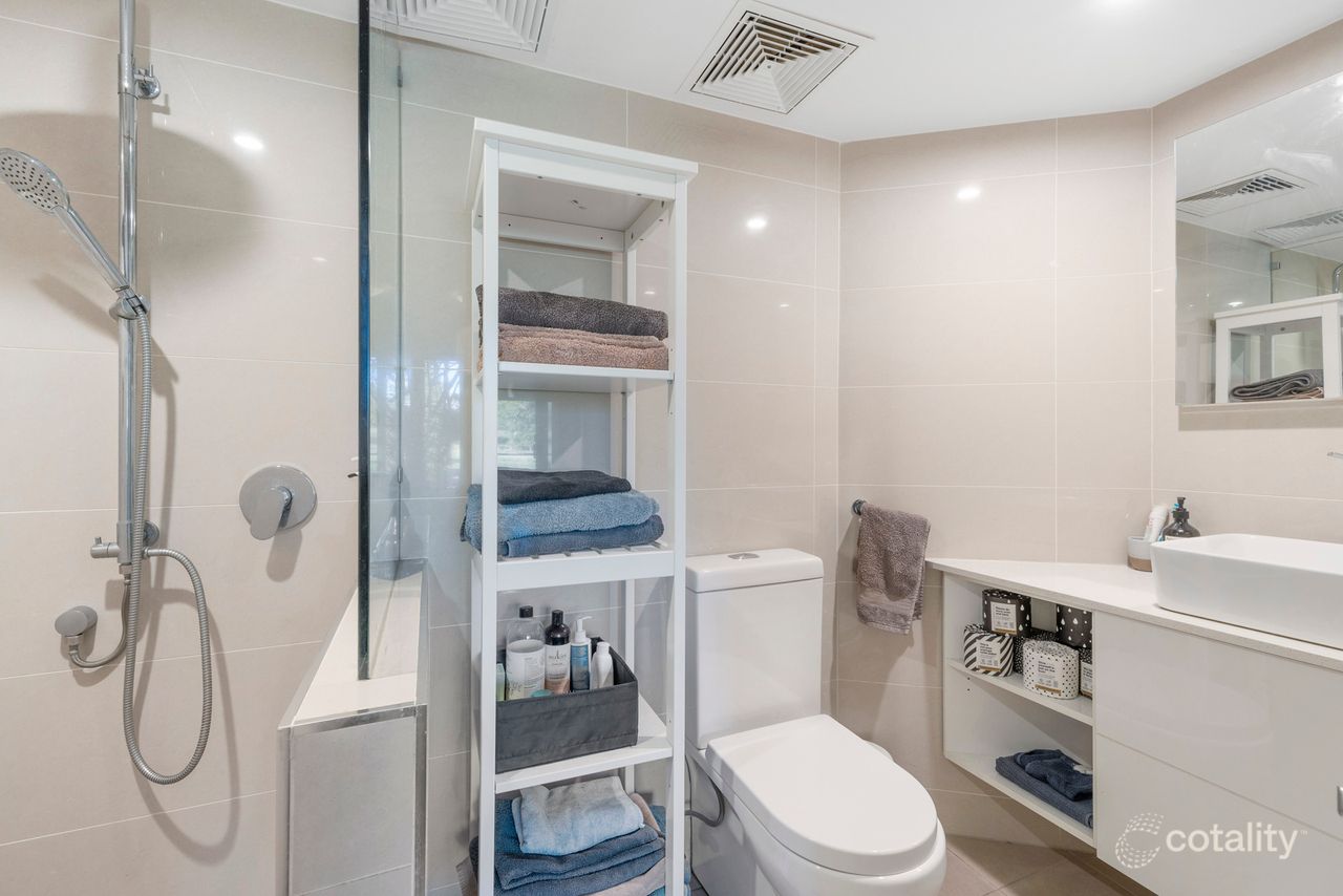 63/44 Jerrabomberra Ave, Narrabundah, ACT 2604