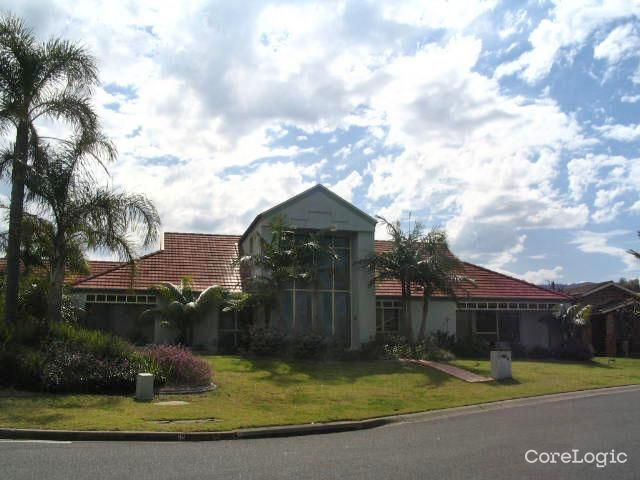 2 Natan Pl, Cordeaux Heights, NSW 2526