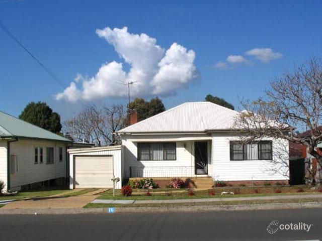 15 Balgownie Rd, Fairy Meadow, NSW 2519