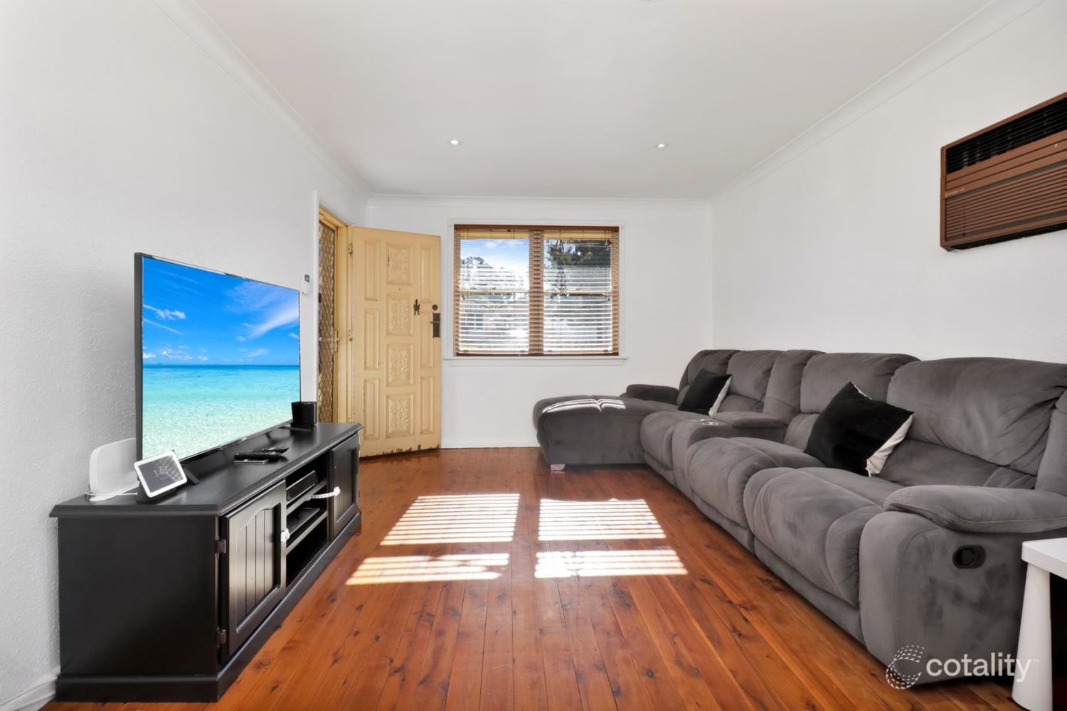 5 Le Maire Ave, Lethbridge Park, NSW 2770