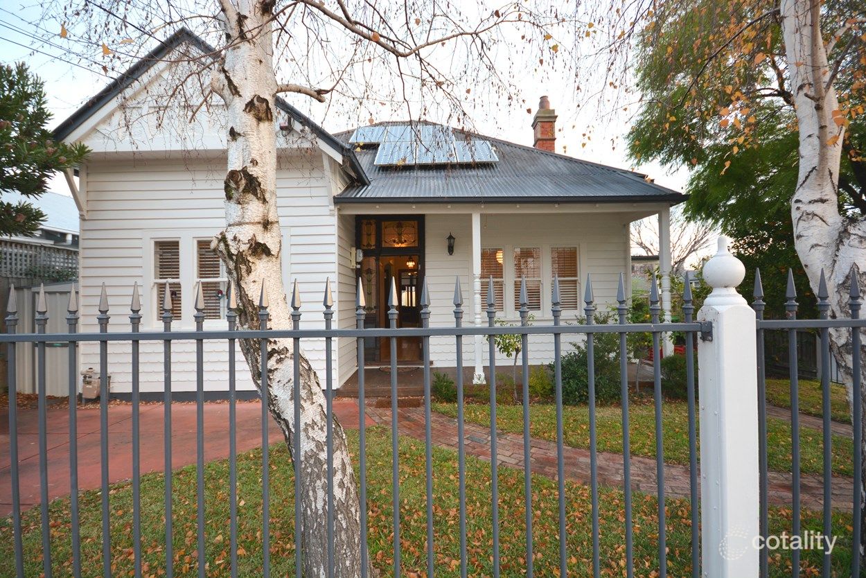 2 Leslie St, Elsternwick, VIC 3185