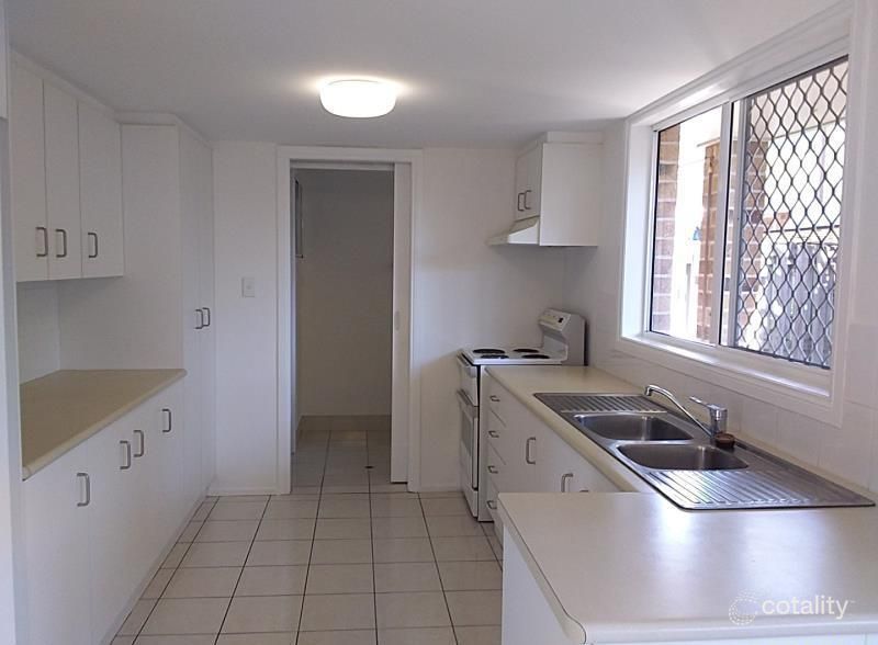 1/11 Cupania Pl, Elanora, QLD 4221