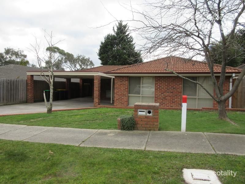 11 Australis Cl, Langwarrin, VIC 3910