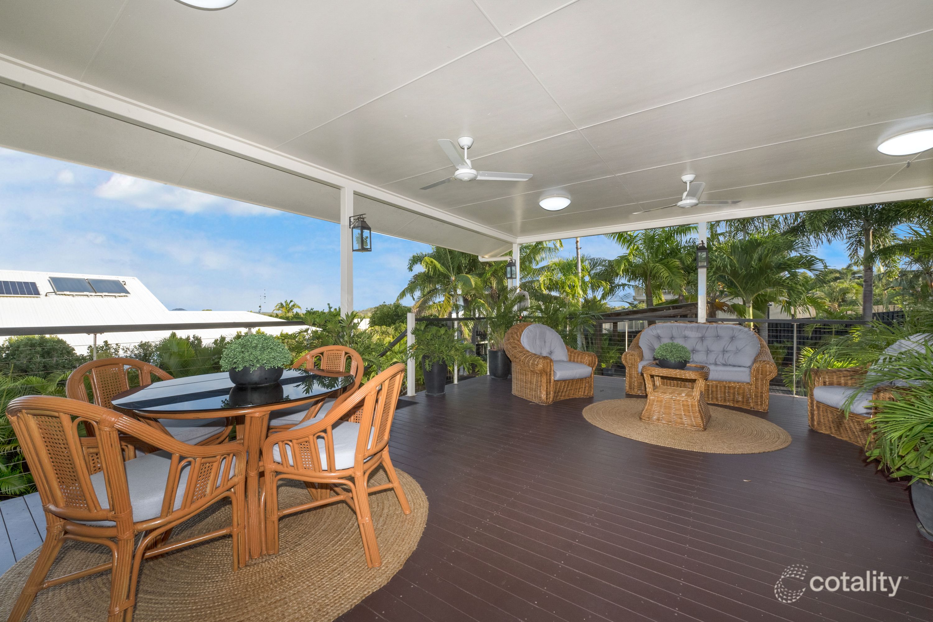 11 Genesta Ct, Bushland Beach, QLD 4818