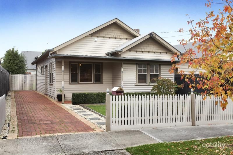 7 Robinson St, Sunshine, VIC 3020
