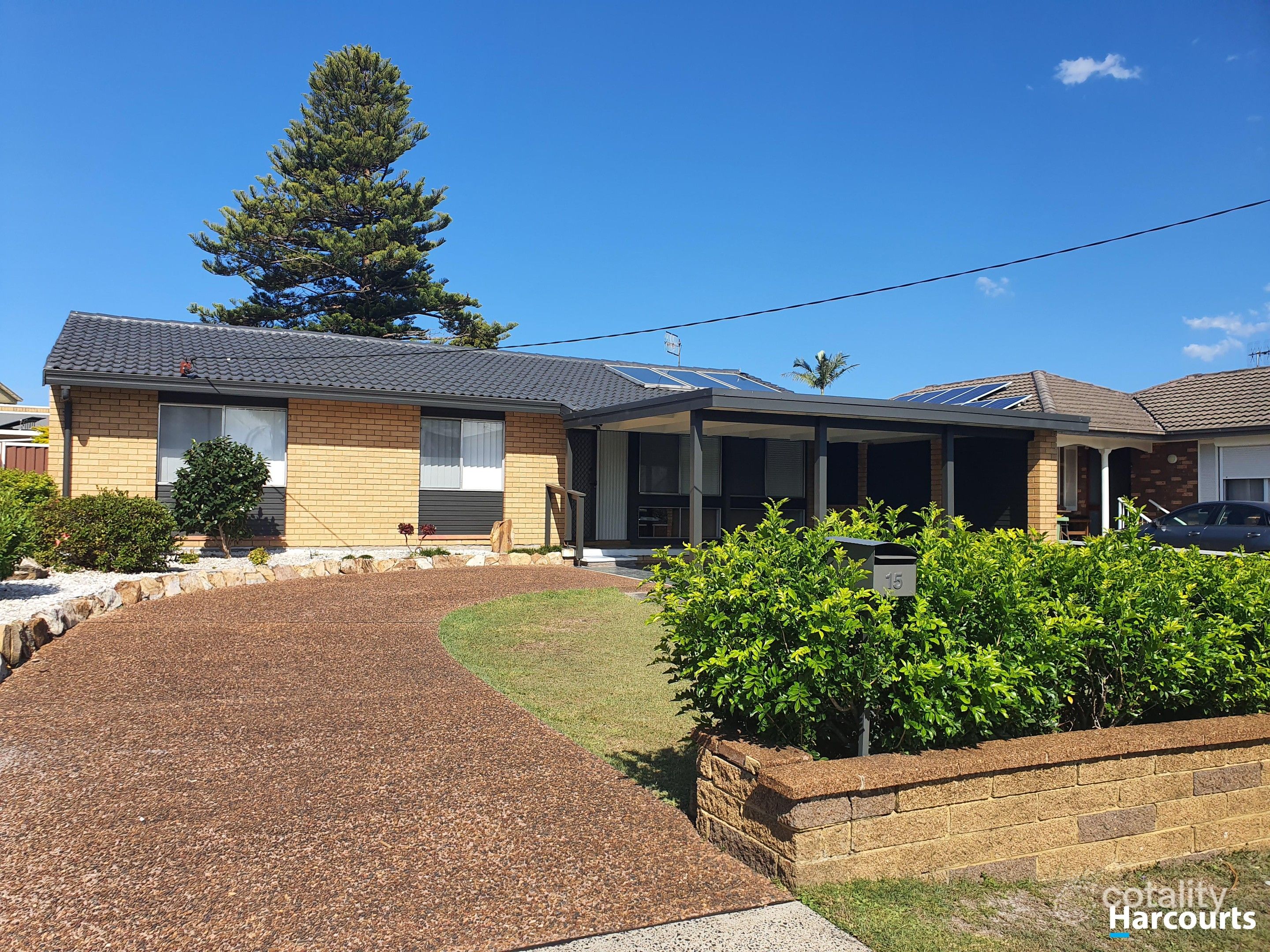 15 Crown St, Toukley, NSW 2263