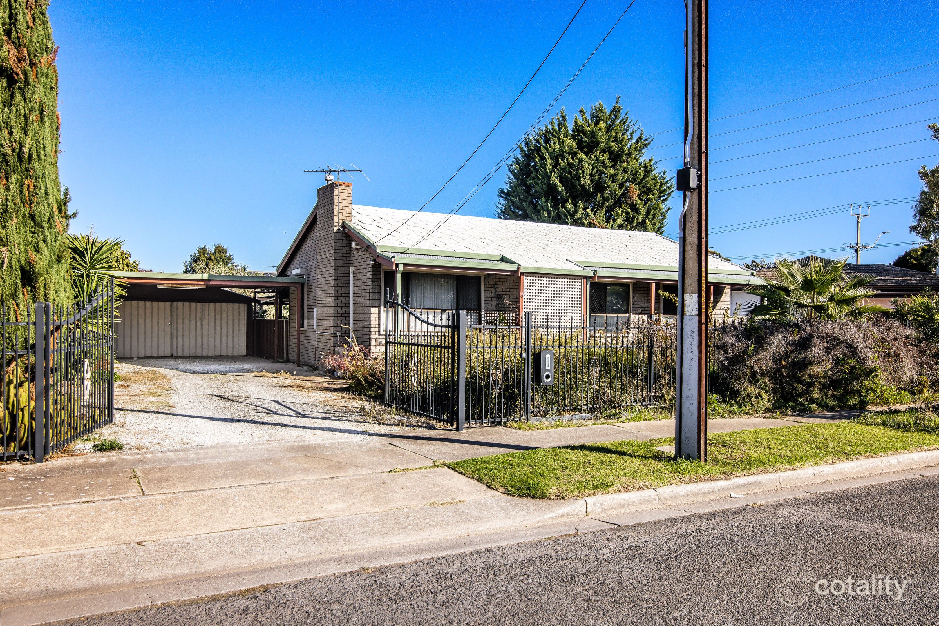 3 Reedbeds Ct, Seaton, SA 5023