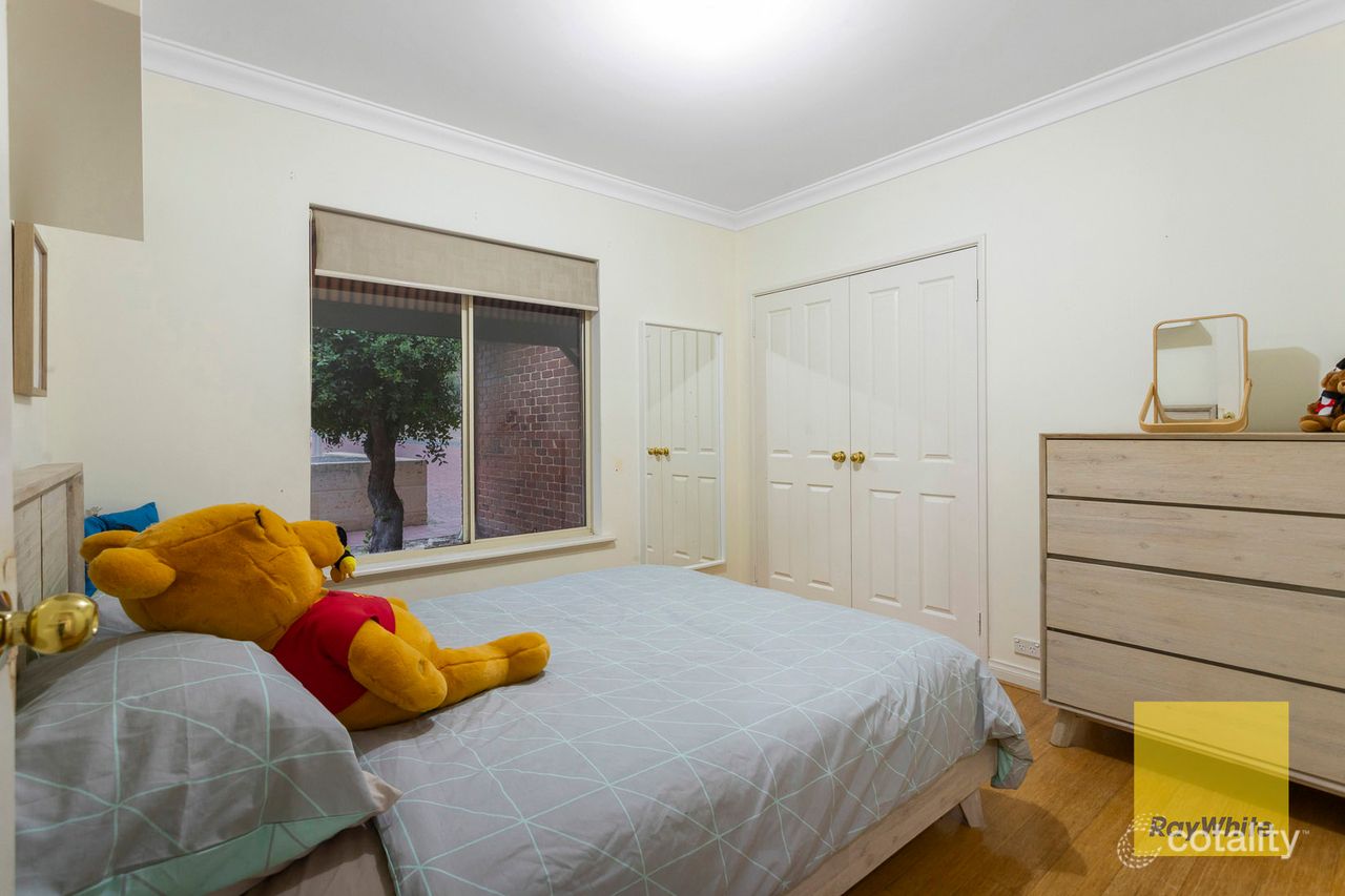 22 Moondyne Trl, Gnangara, WA 6077