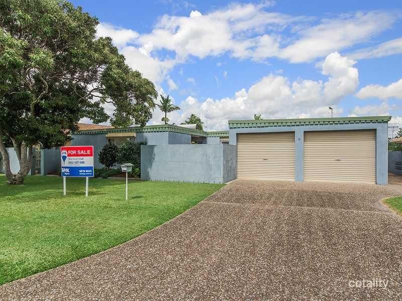 10 Mainsail St, Currumbin Waters, QLD 4223
