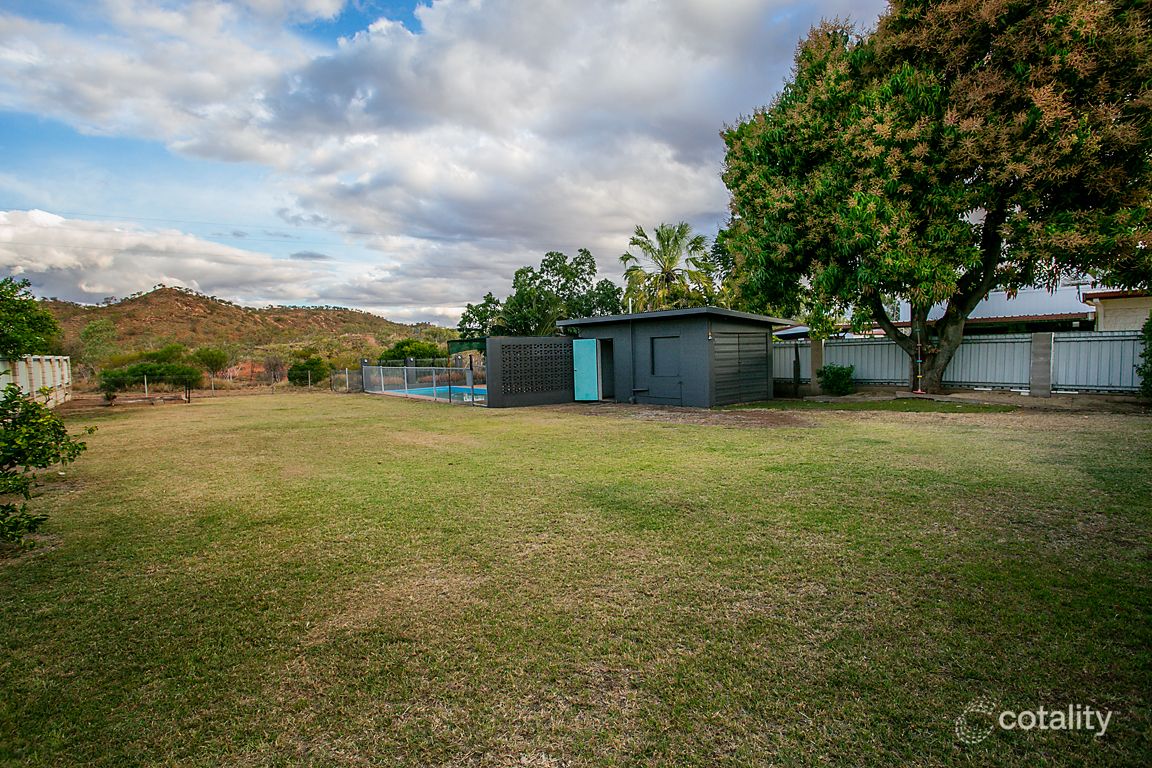 91 Transmission, Townview, QLD 4825