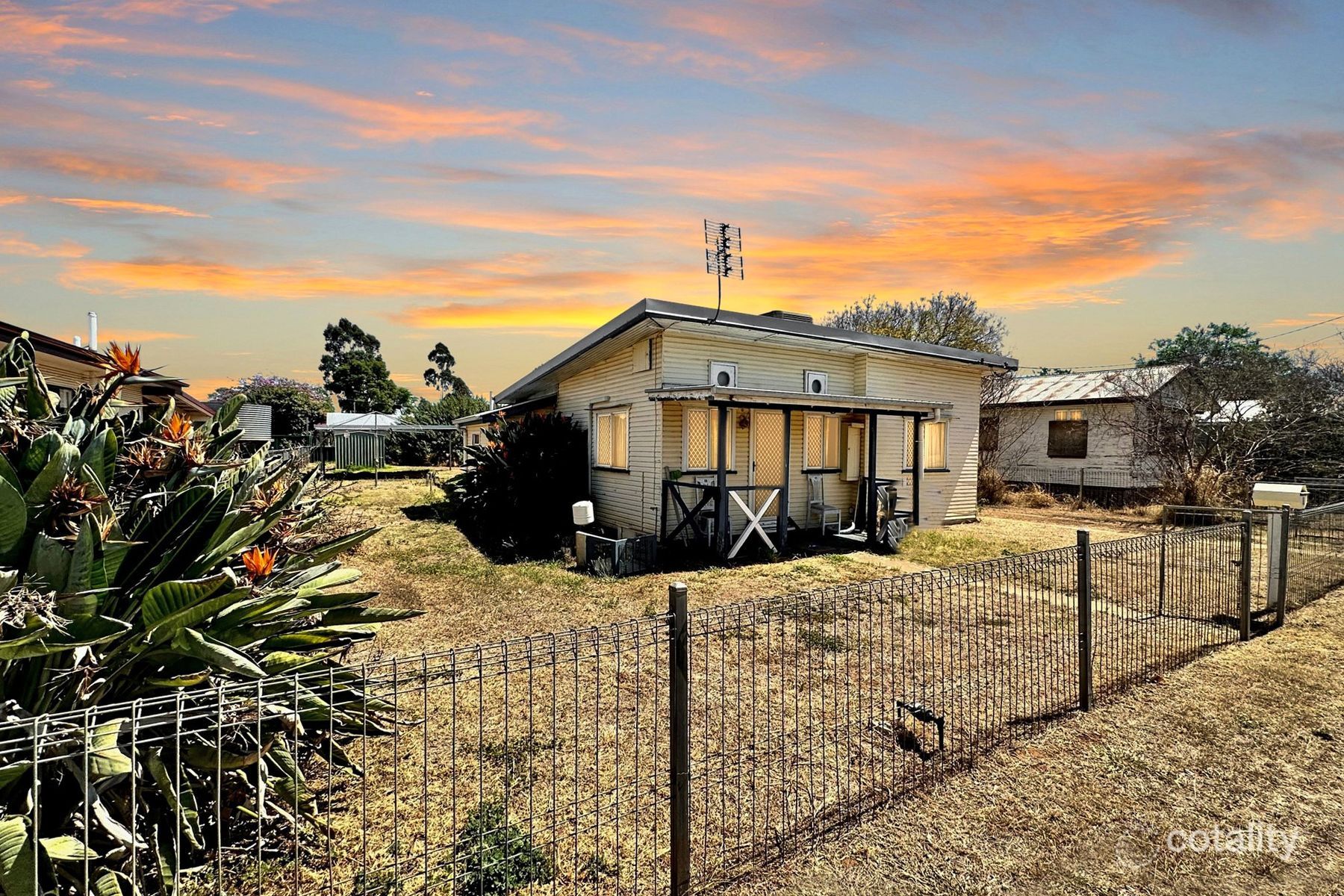 8 Mackie St, Chinchilla, QLD 4413