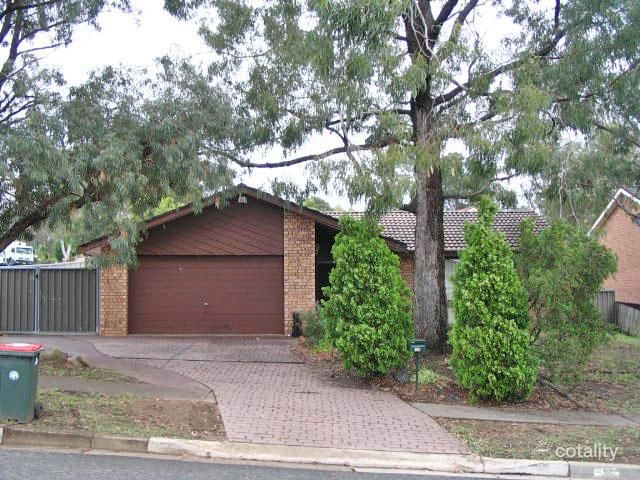 18 Bradman Rd, Menai, NSW 2234