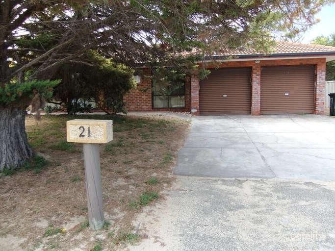 21 Oldham Way, Yanchep, WA 6035