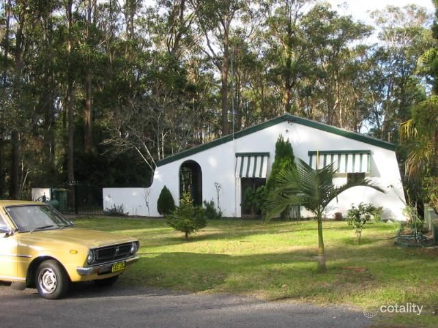 17 Marlborough Pl, Berkeley Vale, NSW 2261