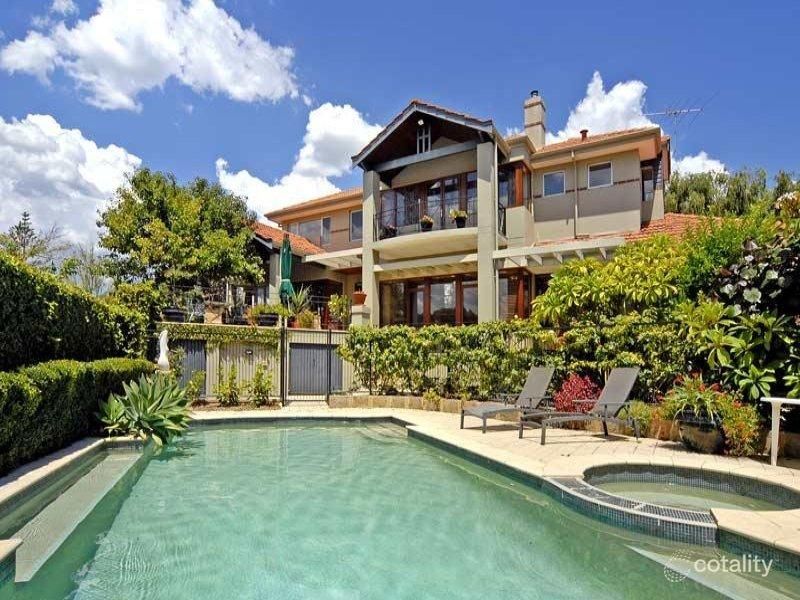 2 Odern Cres, Swanbourne, WA 6010