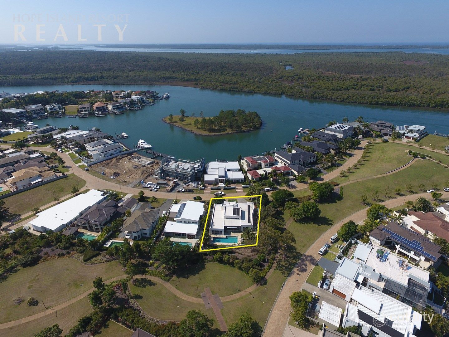 2091 The Circle, Hope Island, QLD 4212