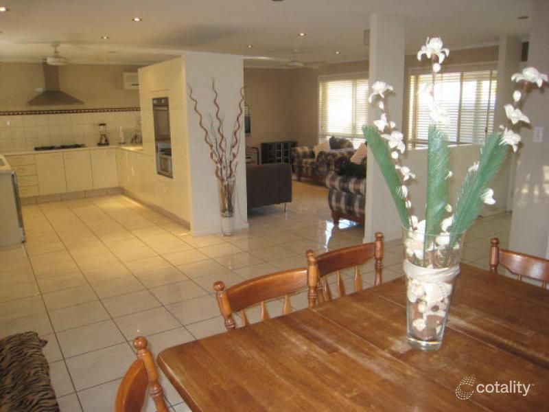 20 Colonsay Cres, Merrimac, QLD 4226