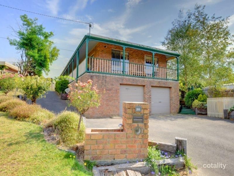 104 Herriott St, Buninyong, VIC 3357