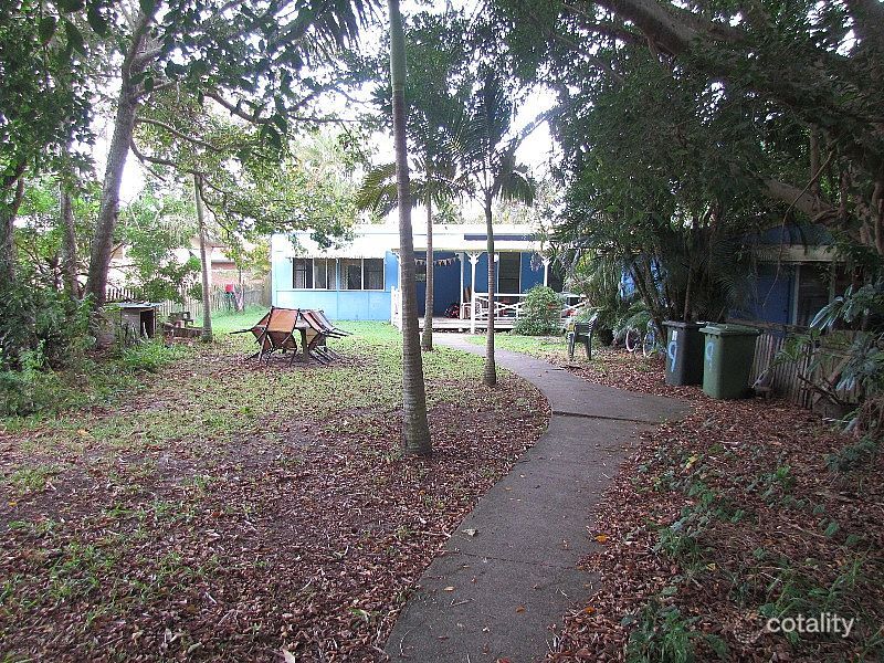 9 Pandanus St, Mudjimba, QLD 4564