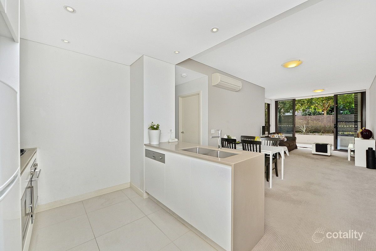 225/45 Amalfi Dr, Wentworth Point, NSW 2127