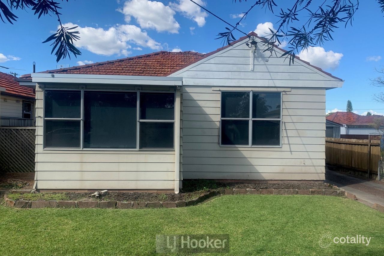 32 Fletcher St, Edgeworth, NSW 2285