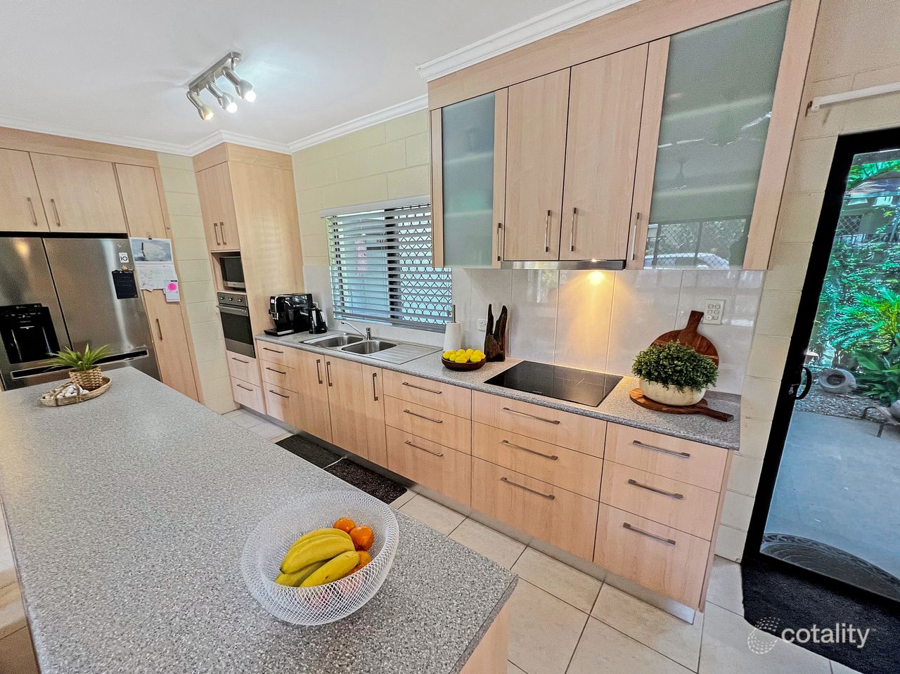 131/2-6 Lake Placid Rd, Caravonica, QLD 4878