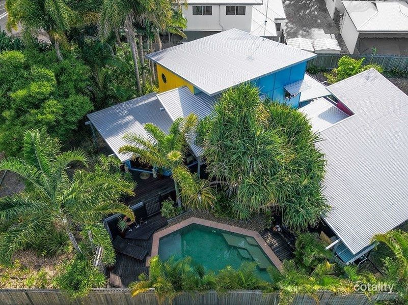 6 Mitchell St, Tin Can Bay, QLD 4580