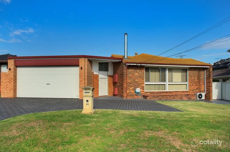 24 Wilkes Ave, Moorebank, NSW 2170