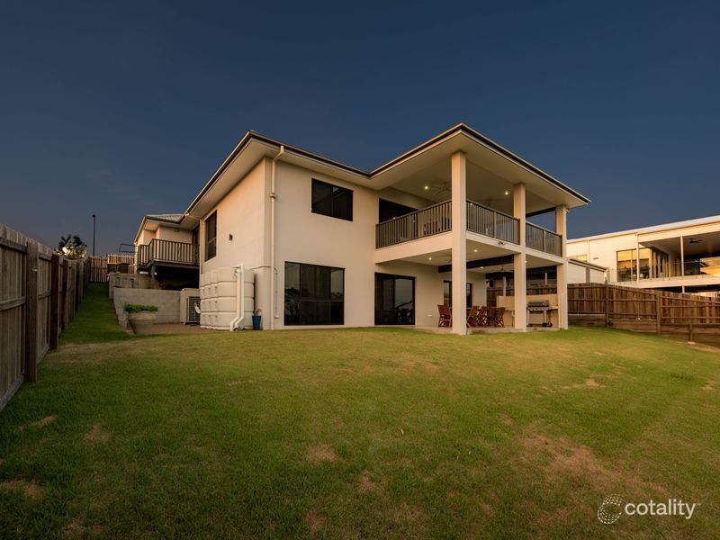 38 Sienna Bvd, Ashfield, QLD 4670