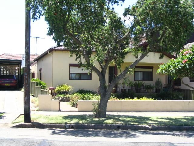 18 Henley Marine Dr, Five Dock, NSW 2046