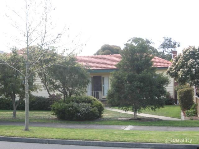 92 Rathcown Rd, Reservoir, VIC 3073