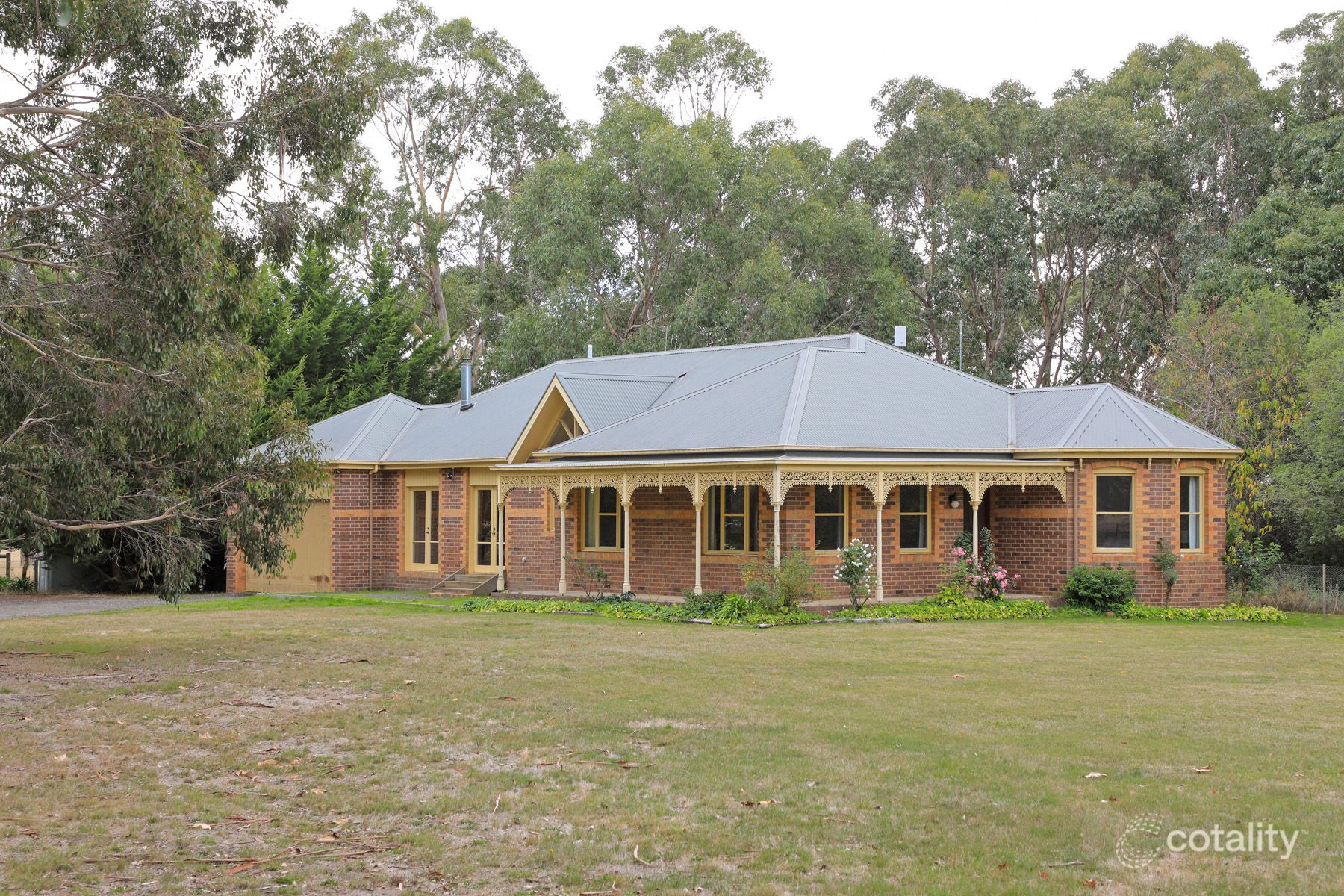 61 Marsella Ct, Woodend, VIC 3442