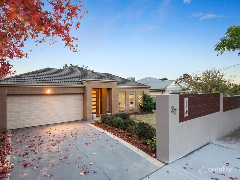27 Rob Roy Rd, Malvern East, VIC 3145
