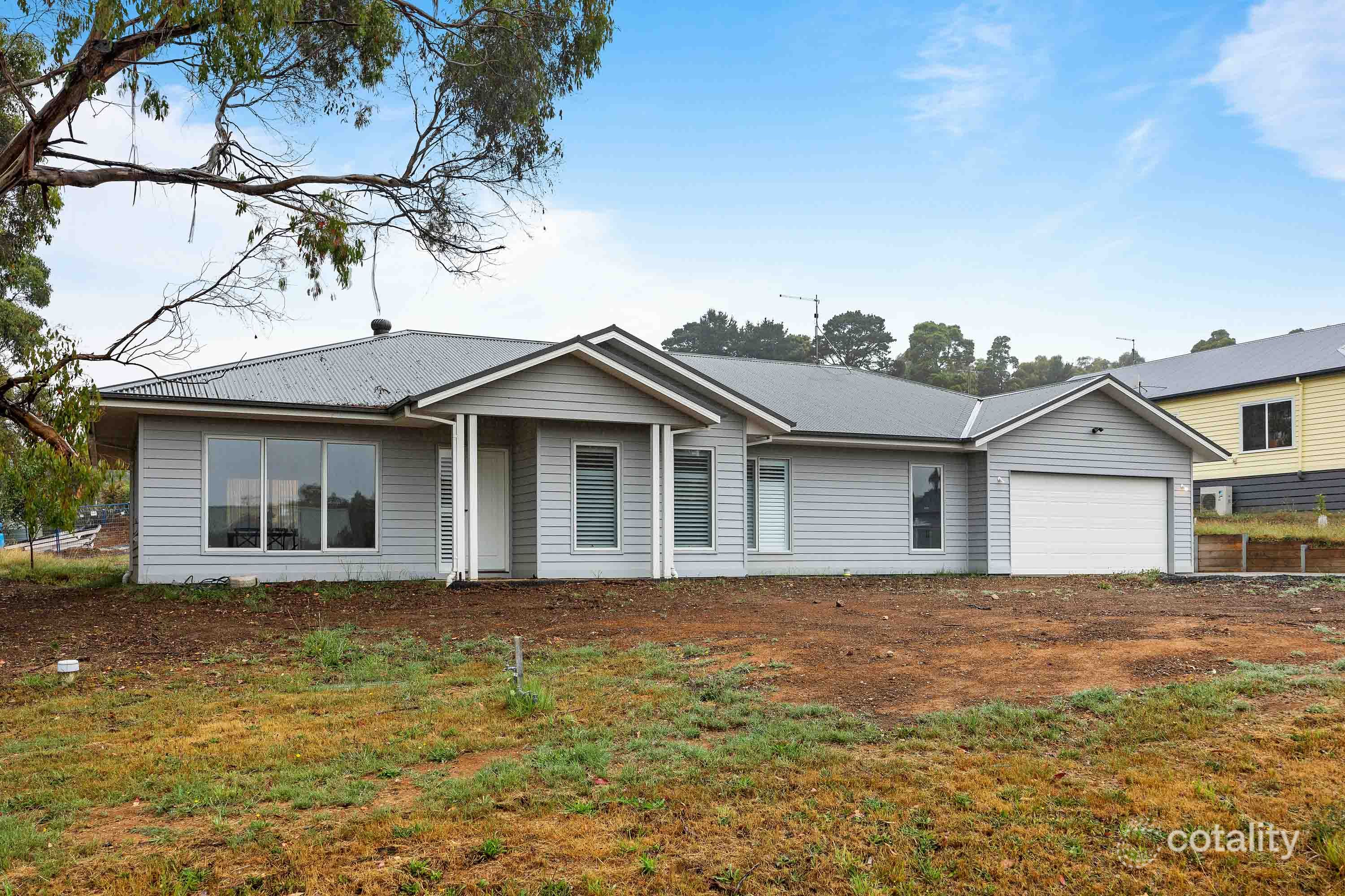 42 Corbetts Rd, Gordon, VIC 3345
