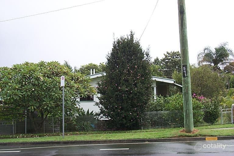 7 Ridgeway Ave, Southport, QLD 4215