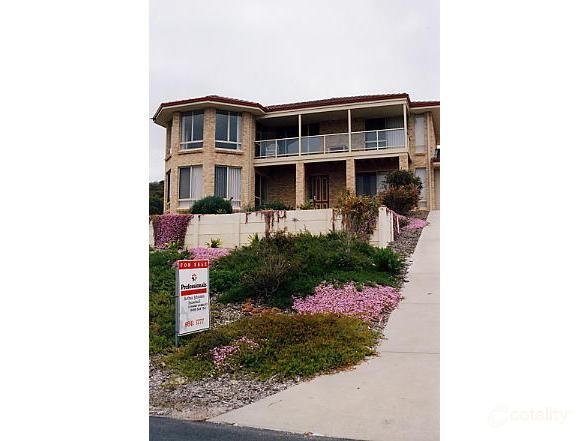 3 Caledonia Cres, Goode Beach, WA 6330