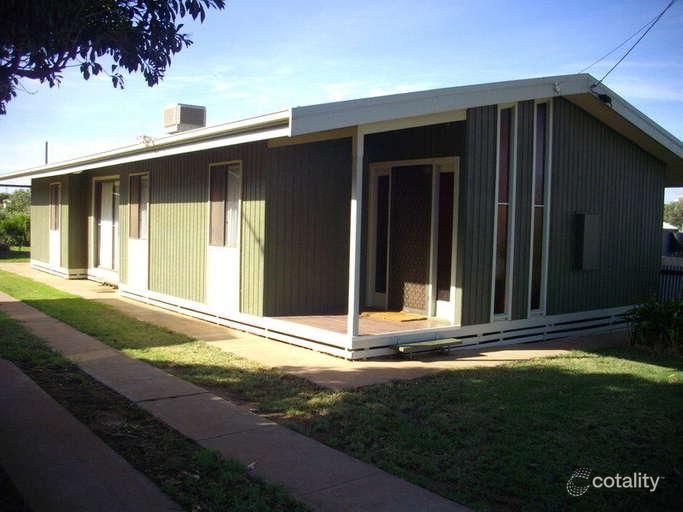 15 Third St, Wirrabara, SA 5481